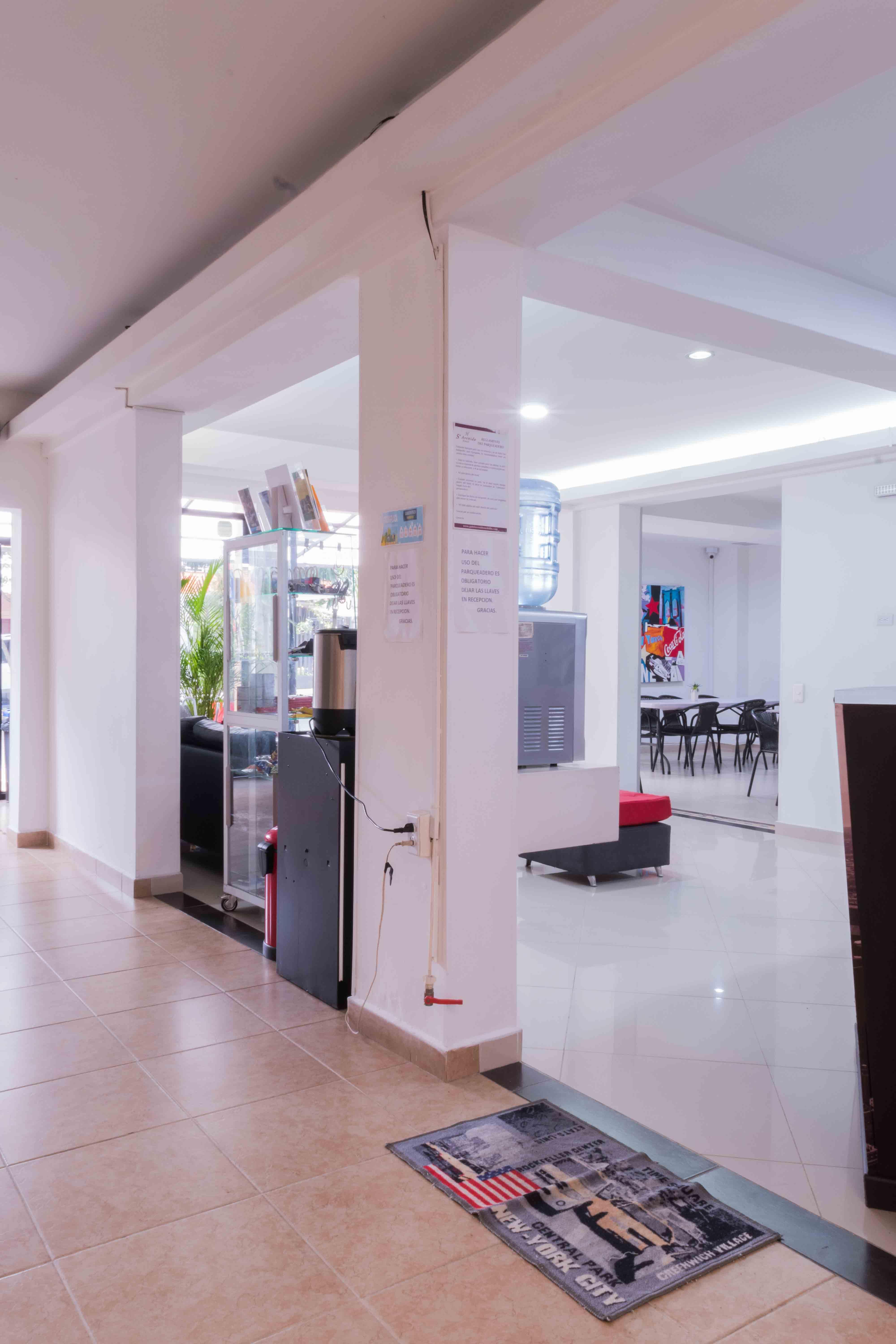 Hotel Quinta Avenida Medellin Bagian luar foto