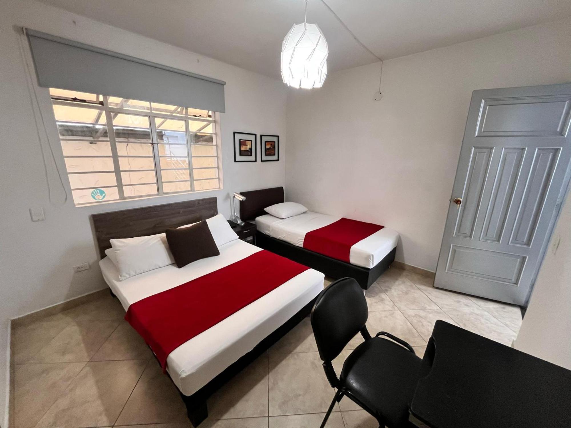 Hotel Quinta Avenida Medellin Bagian luar foto