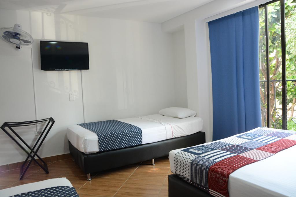 Hotel Quinta Avenida Medellin Bagian luar foto